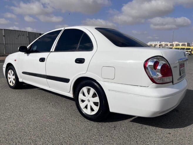 Nissan Sunny Car Model 2009 for Sale Al-Ain